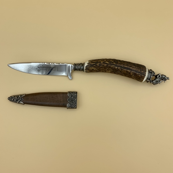 Trachtenmesser mit röhrendem Hirsch mit Scheide